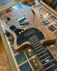 galley image -img/bolt_thin/thumbs/23.jpg